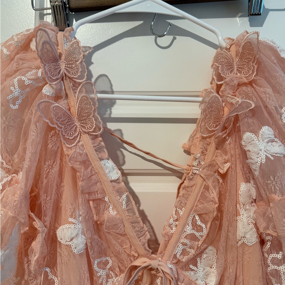 For Love & Lemons Peach Pink Butterfly Embroidered Mini Dress - Picture 2 of 4